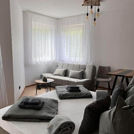 Aron Apartman-Zalakaros Eksteriør billede