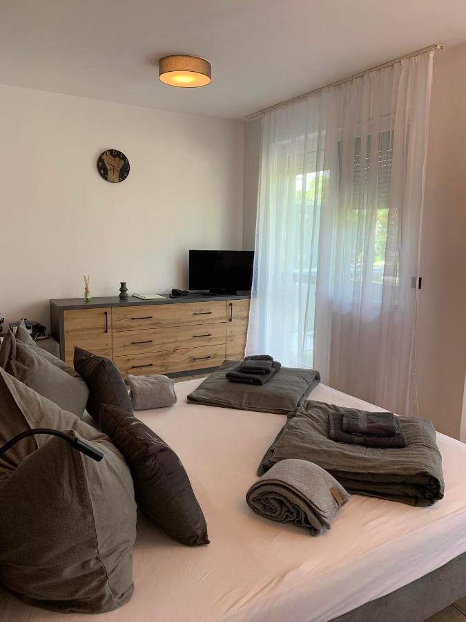Aron Apartman-Zalakaros Eksteriør billede