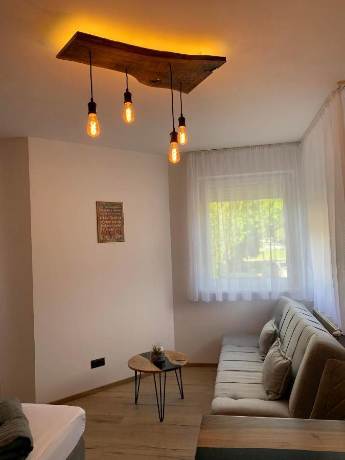 Aron Apartman-Zalakaros Eksteriør billede